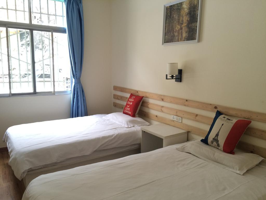Xi'An Rainbow Youth Hotel Buitenkant foto
