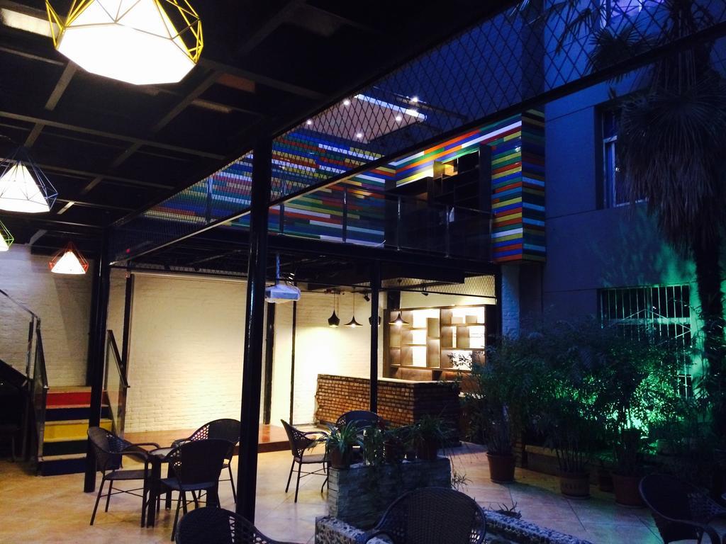 Xi'An Rainbow Youth Hotel Buitenkant foto