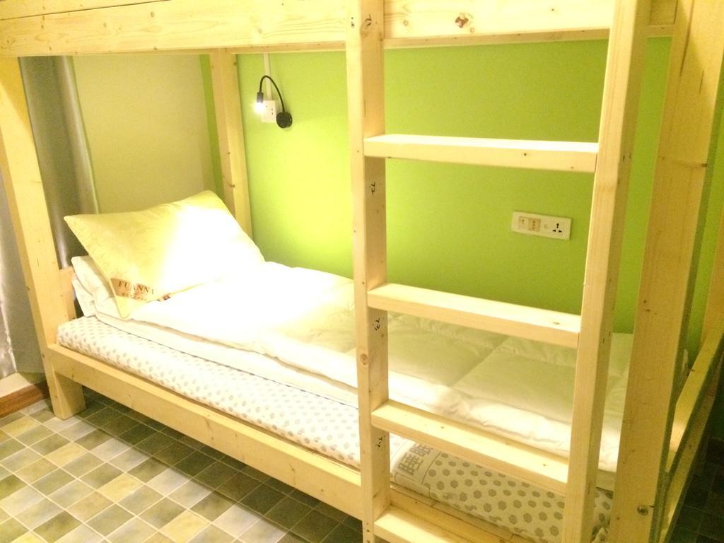 Xi'An Rainbow Youth Hotel Buitenkant foto