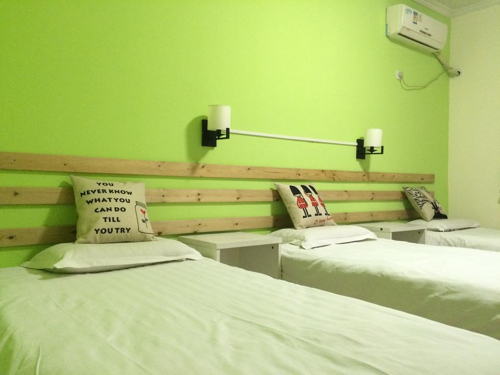 Xi'An Rainbow Youth Hotel Buitenkant foto
