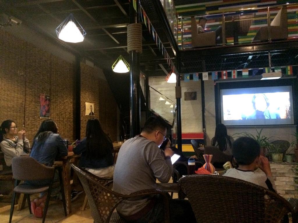 Xi'An Rainbow Youth Hotel Buitenkant foto