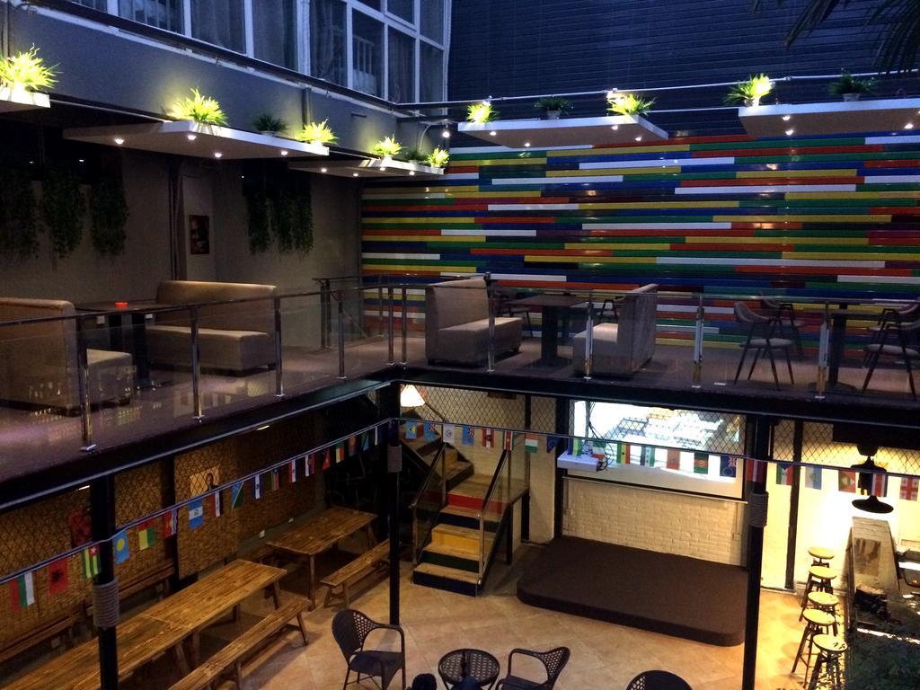 Xi'An Rainbow Youth Hotel Buitenkant foto